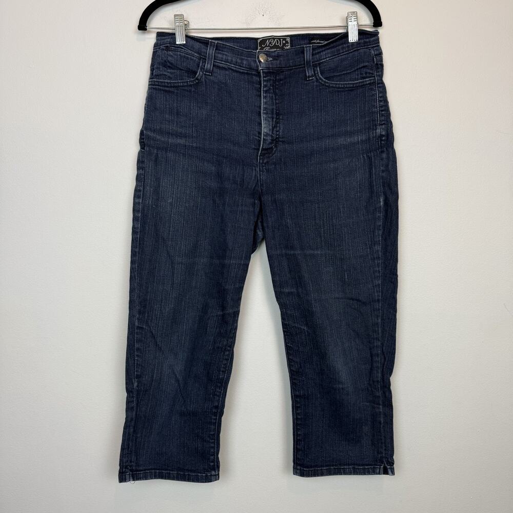 NYDJ denim capri pants size 8 summer relaxed casual